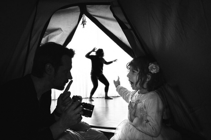 Amante de los viajes descubierto la manera de llegar a las montañas sin salir de casa