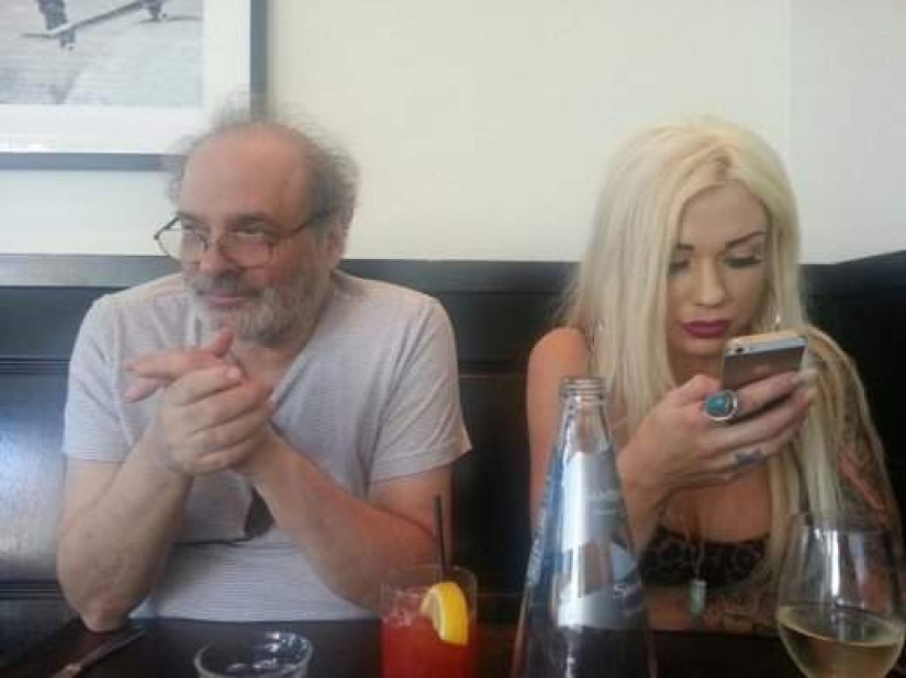 América se convirtió en un estúpido y de mama aumentó 7 tamaños para ser como una muñeca sexual