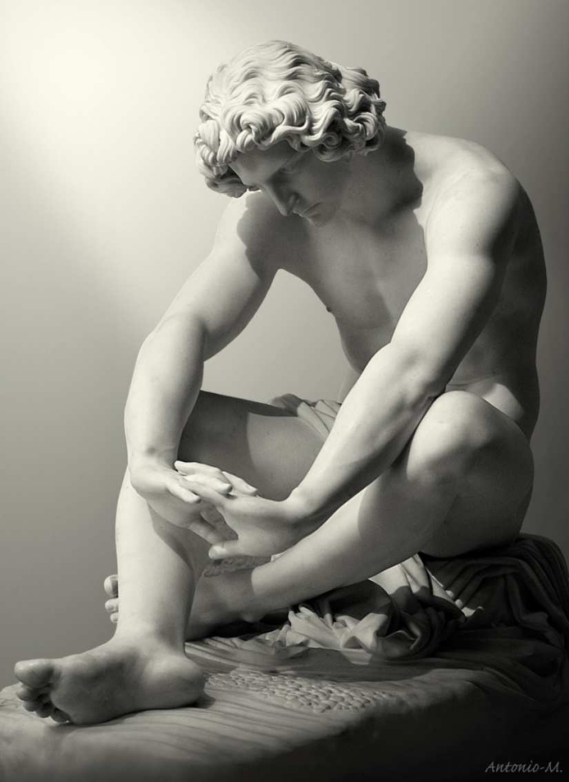 An ordinary man sees a stone. The artist hears the music