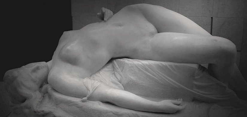 An ordinary man sees a stone. The artist hears the music