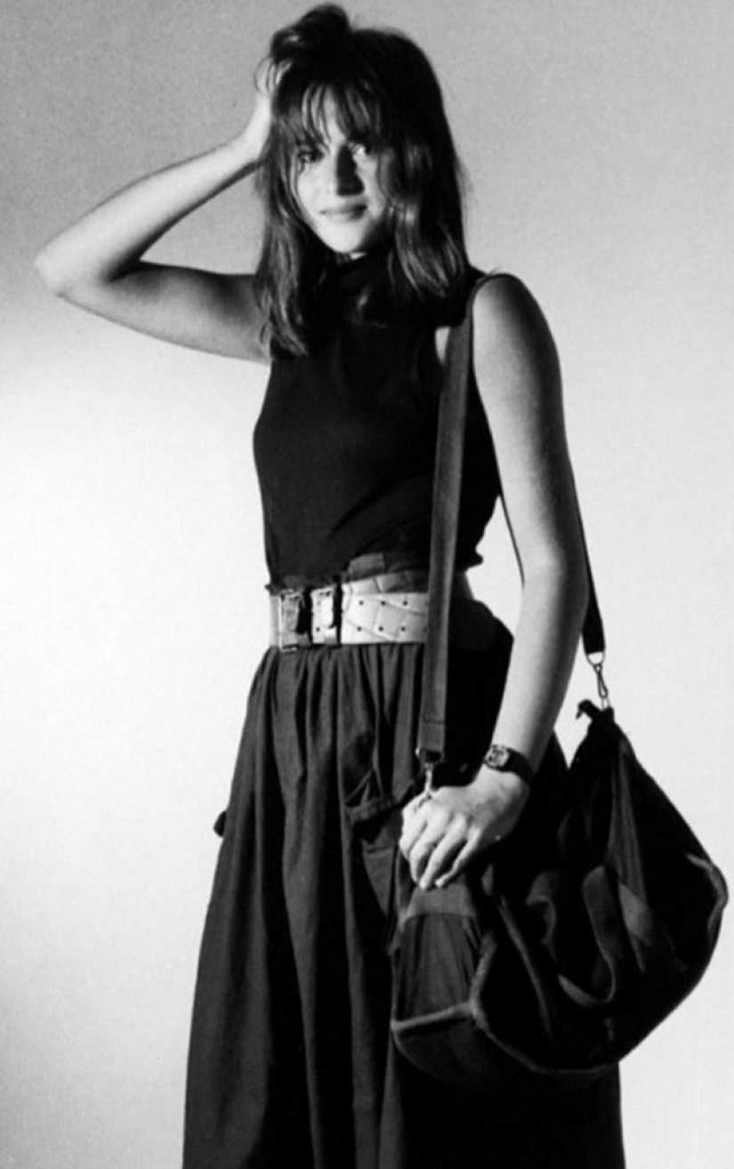 And you know? A rare photo of 16-year-old Melania trump at the dawn of her modeling career