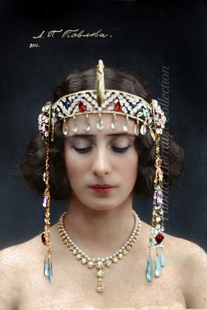 Anna Pavlova and other beauties of tsarist Russia in kolonisierung archival photo Anna Pavlova and other beauties of tsarist Russia in kolonisierung archival photo