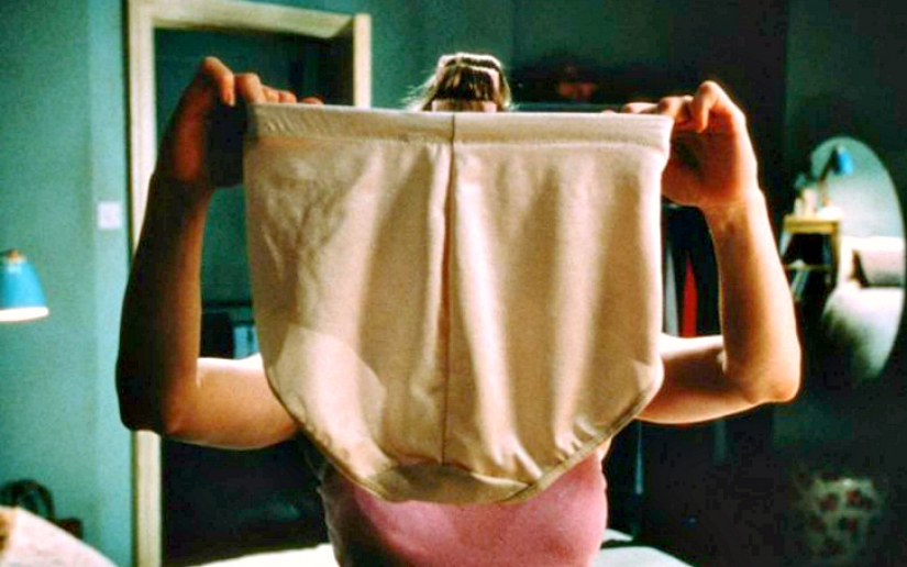 Antitop items of women's wardrobe — in the opinion of men