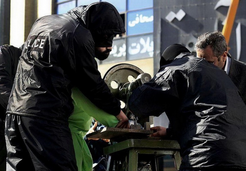 As for Iran defeated theft: severe punishment under Sharia law