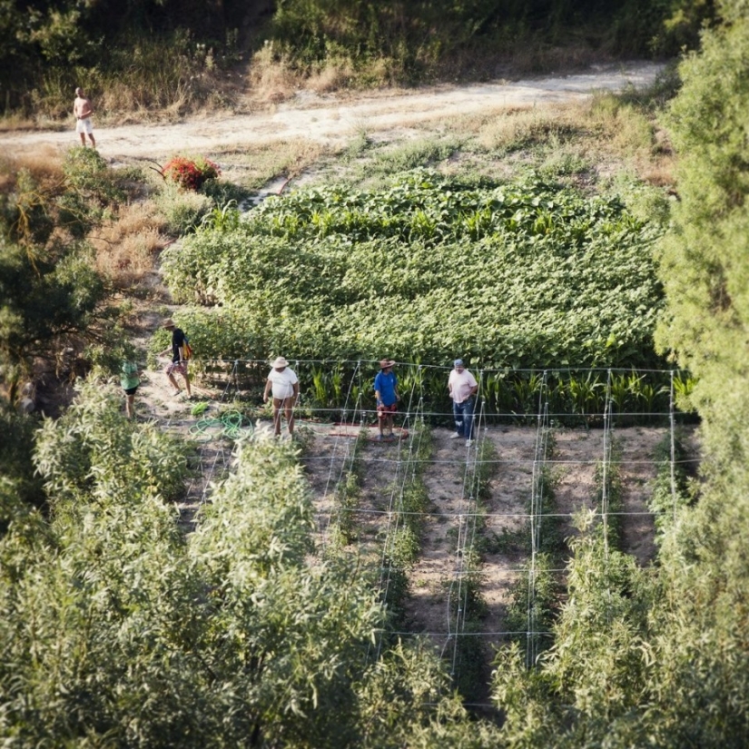 As the Spanish nudists and new agery restore the abandoned village As the Spanish nudists and new agery restore the abandoned village