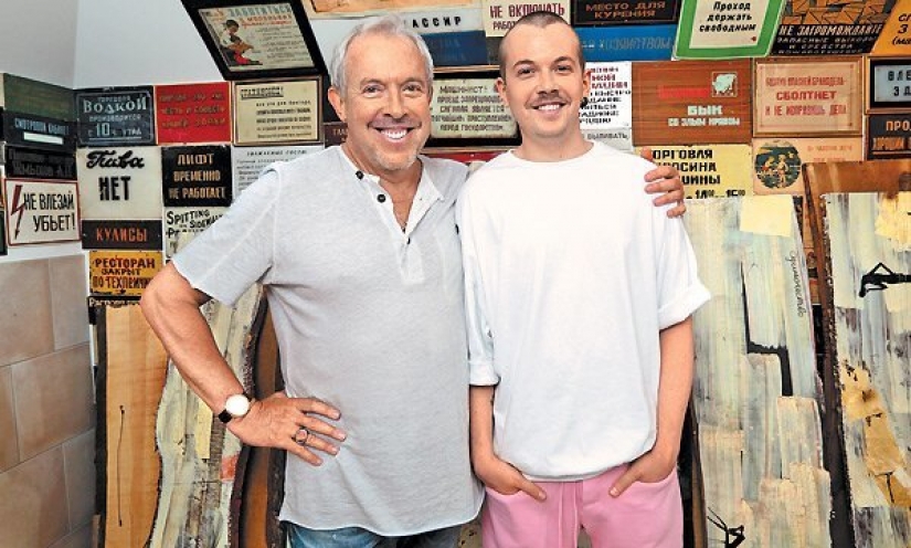 As was the fate of the children of legendary rock musicians