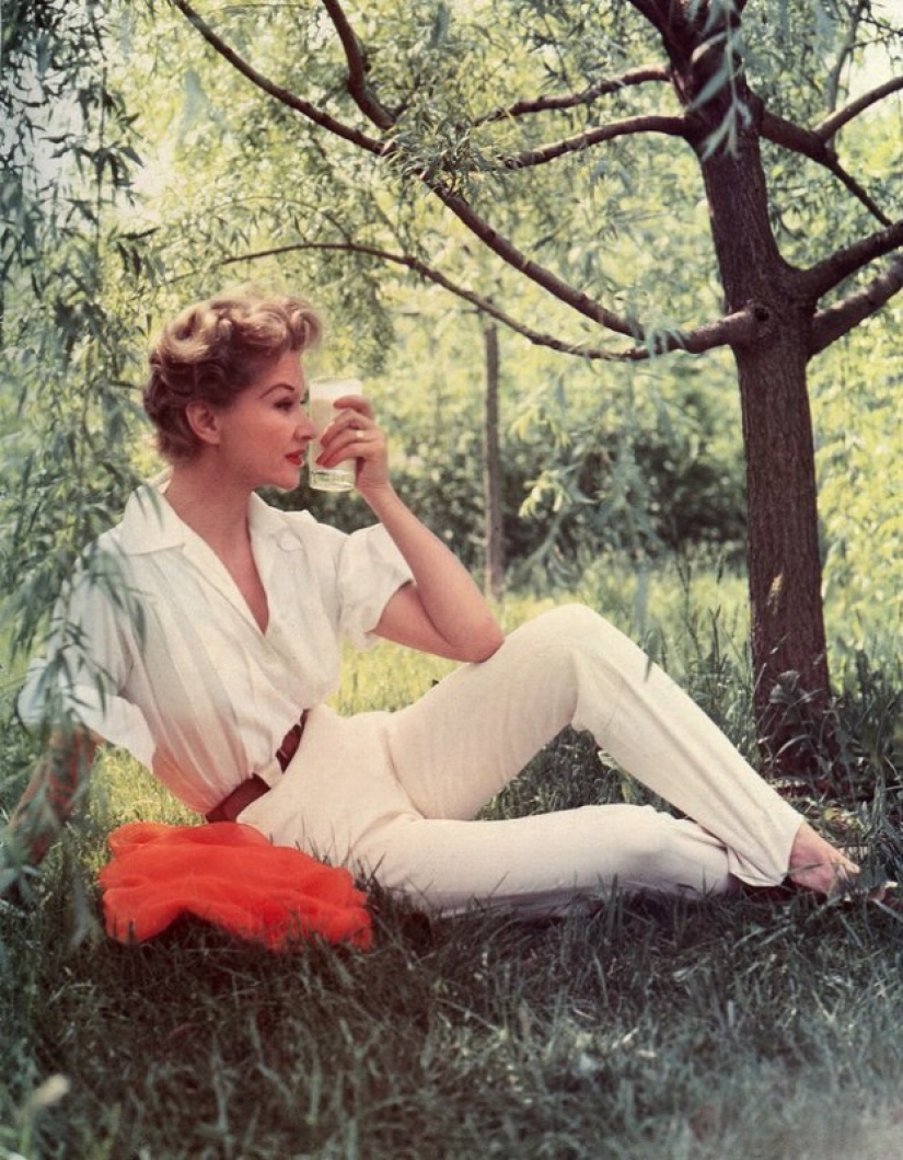 "Baby in a billion": the story of Lisa Fonssagrives first supermodel