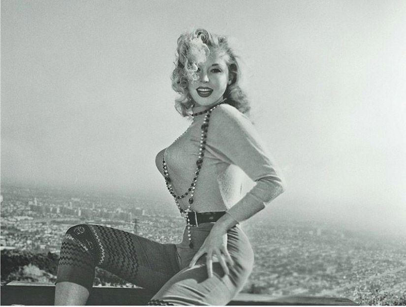 Betty Brosmer — el dueño de las más bellas figuras de 50 años