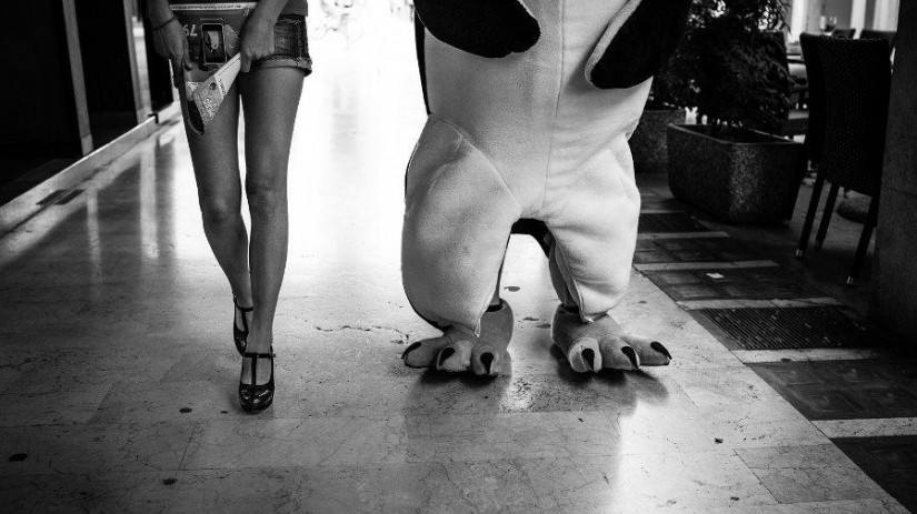 Black and white magic street portraits Giulio Magnifico