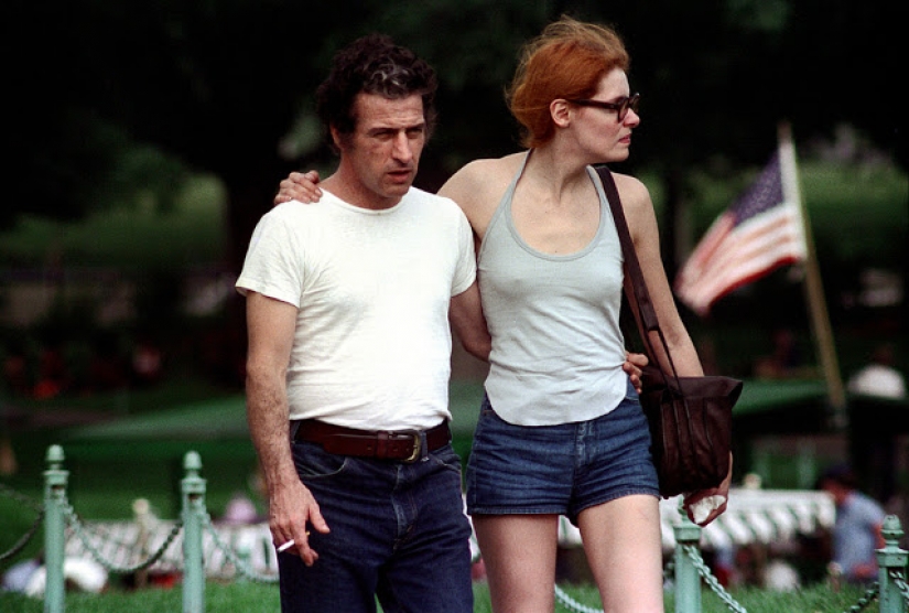 Blue denim shorts a favorite among American women 70 years