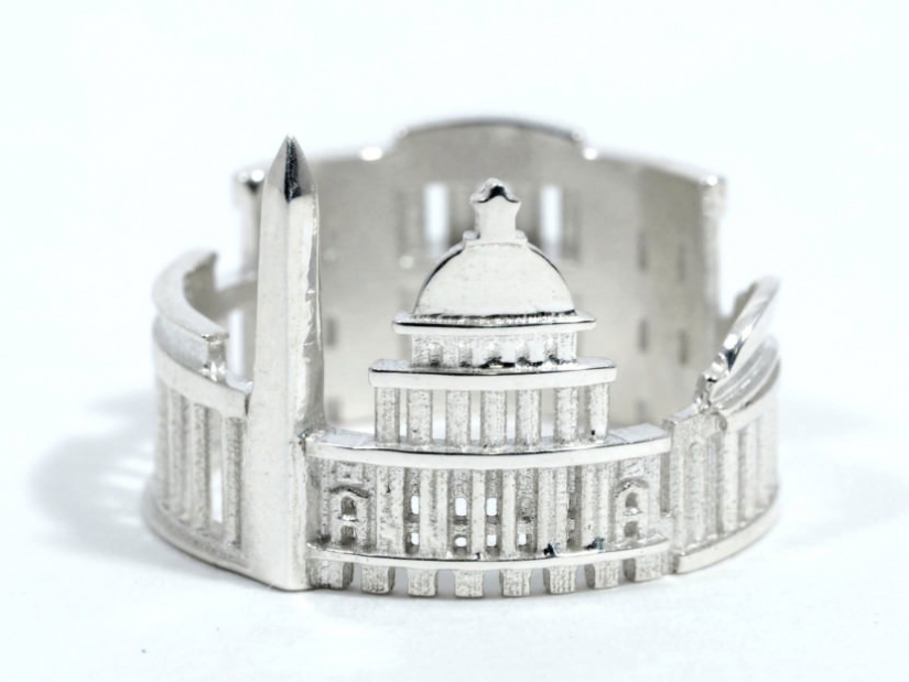 Born in the Siberian snows jeweler creates urban landscapes on the rings Born in the Siberian snows jeweler creates urban landscapes on the rings