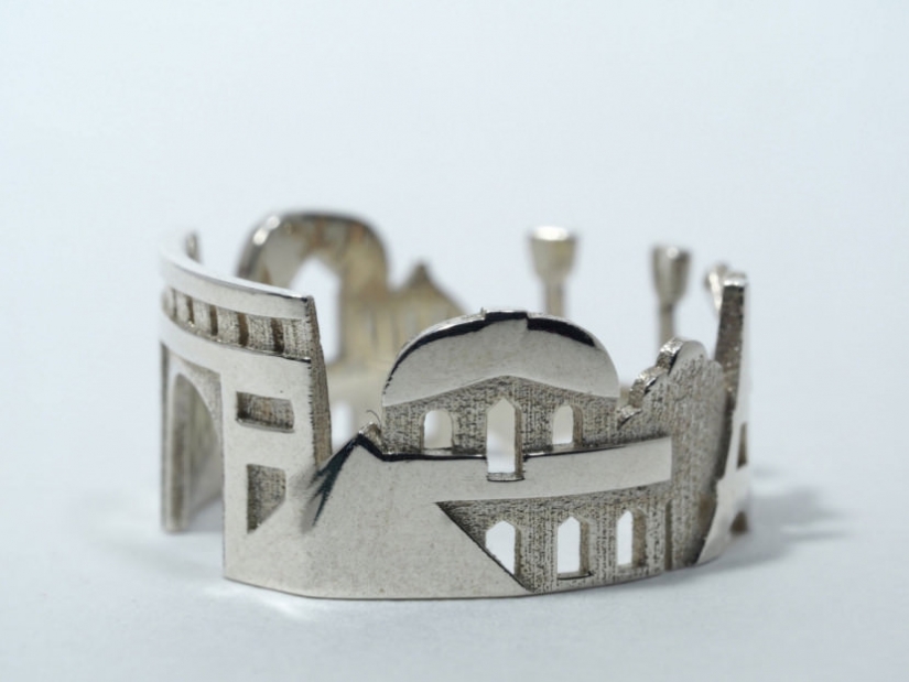 Born in the Siberian snows jeweler creates urban landscapes on the rings Born in the Siberian snows jeweler creates urban landscapes on the rings