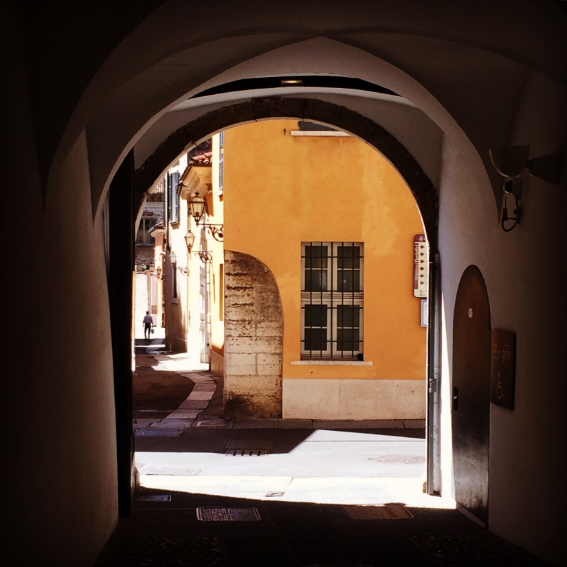 Brescia — la ciudad al pie de las colinas