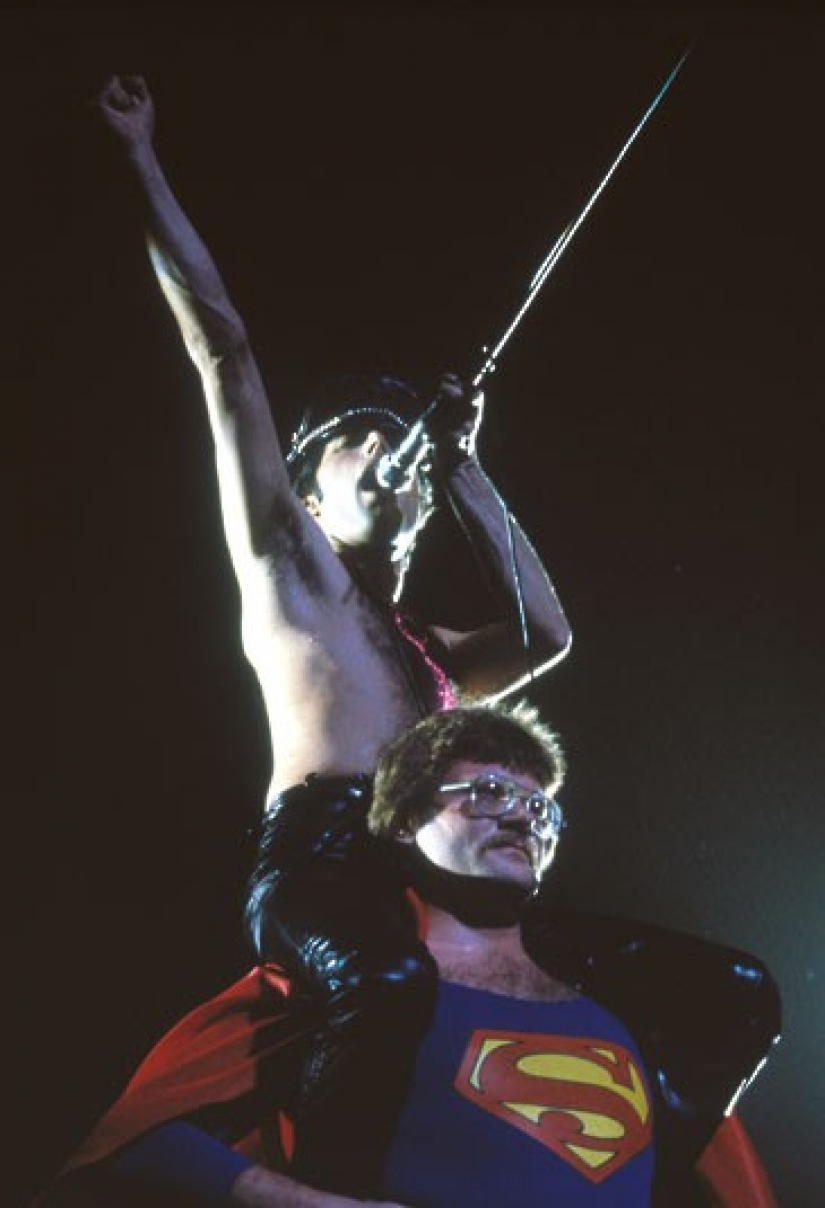 Bright moments from the life of Freddie mercury in the photos