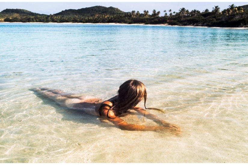 British Earl and controversial photographer