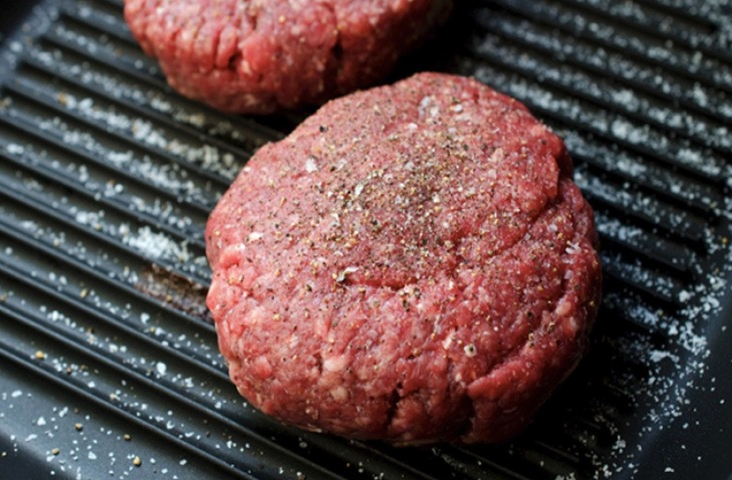 Burger: la historia de la comida tomó al mundo por la tormenta Burger: la historia de la comida tomó al mundo por la tormenta