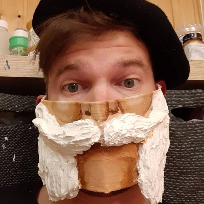 Cada día nueva máscara: desafío artista Austriaco sigue!