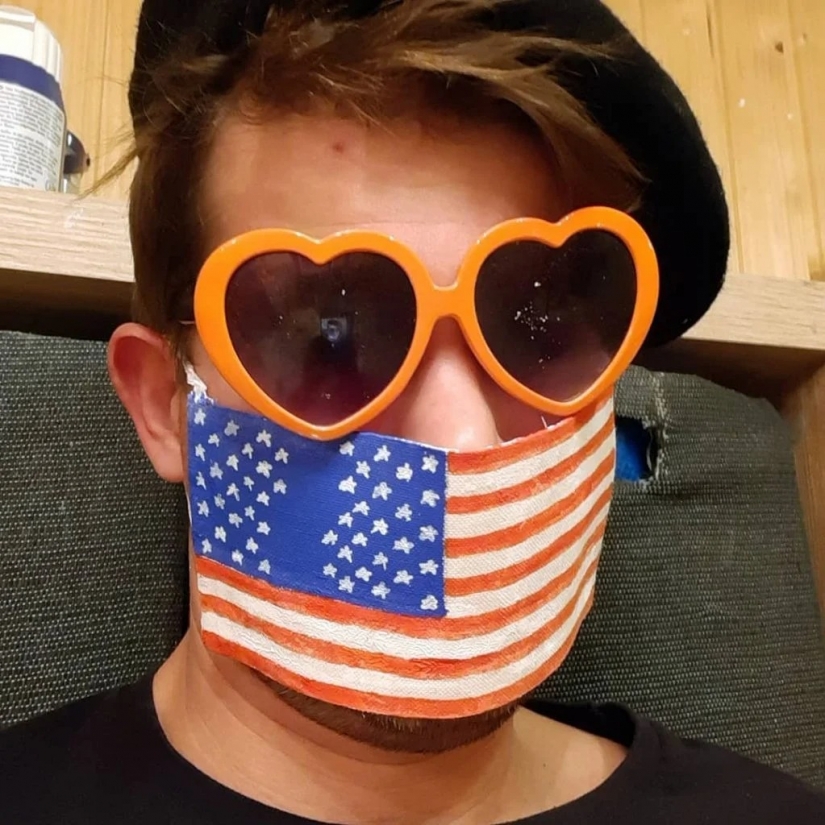 Cada día nueva máscara: desafío artista Austriaco sigue!