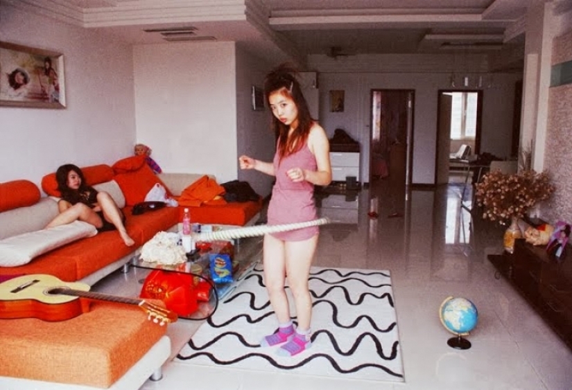 Carefree life of young Chinese women