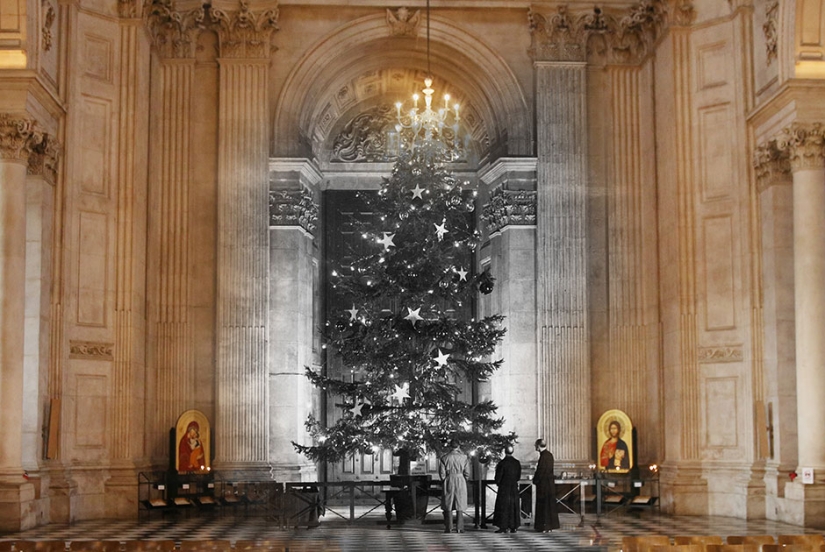 Christmas through the prism of time