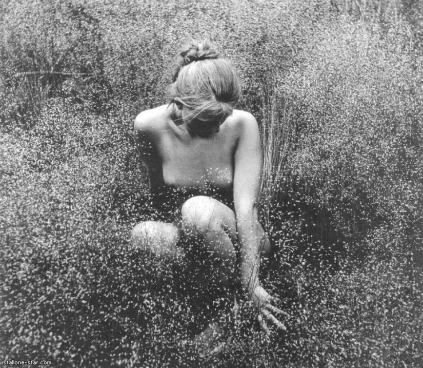 Classic erotica from the Soviet Lithuanian photographer Rimantas Dichavicius