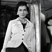 Coco Chanel, Alexander McQueen, Gianni Versace: diseñadores con un trágico destino