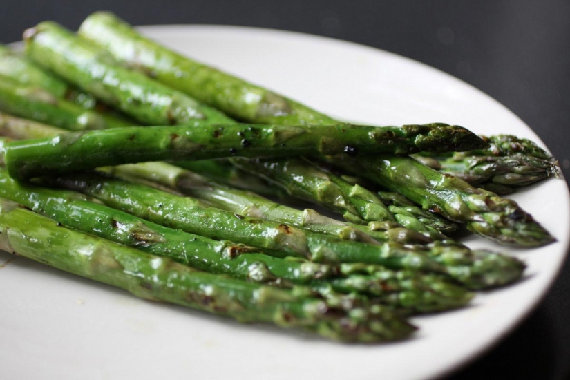 Comida domingo: 12 alimentos que le ayudarán a encontrar el color de la piel de chocolate Comida domingo: 12 alimentos que le ayudarán a encontrar el color de la piel de chocolate