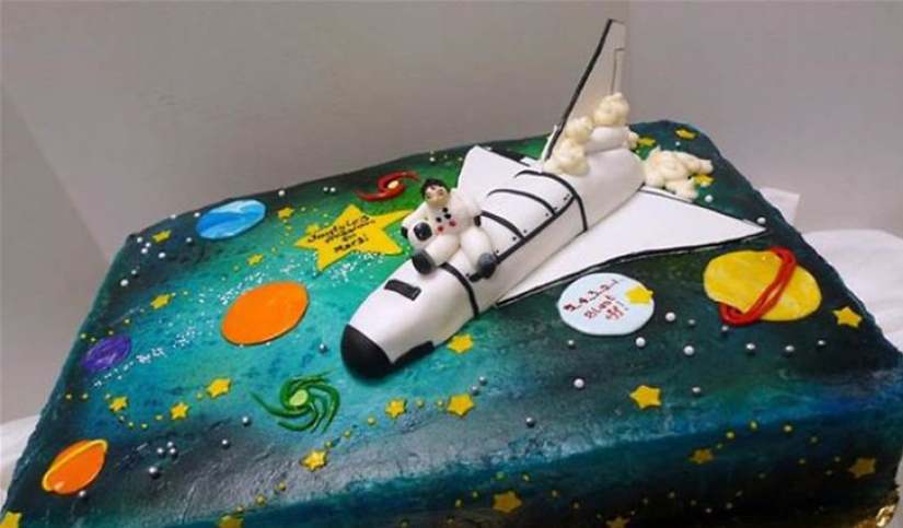 Cosmic sweets that can fly to the seventh heaven Cosmic sweets that can fly to the seventh heaven