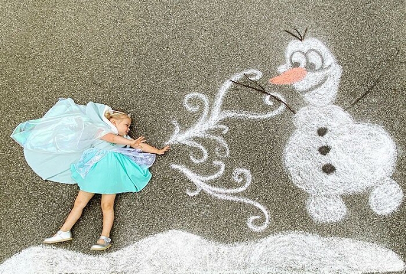 Crayons and imagination: cute pictures of magical worlds that my mom created for daughters in quarantine Crayons and imagination: cute pictures of magical worlds that my mom created for daughters in quarantine