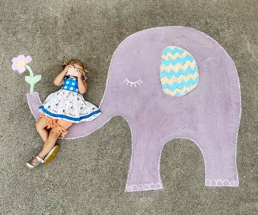 Crayons and imagination: cute pictures of magical worlds that my mom created for daughters in quarantine Crayons and imagination: cute pictures of magical worlds that my mom created for daughters in quarantine