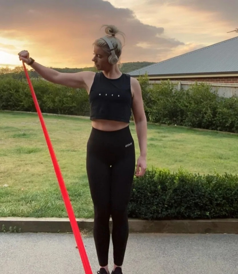 Cuando el divorcio beneficio: una mujer ha perdido 41 kg y lograr una forma perfecta después de la separación de su marido