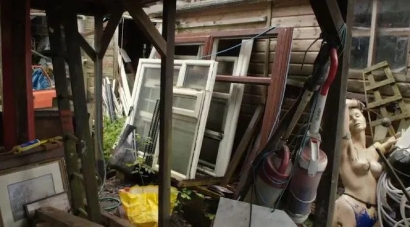 Cuando la vida se convierte en basura: la televisión Británica mostró el hogar de la más terrible de los acaparadores de el país