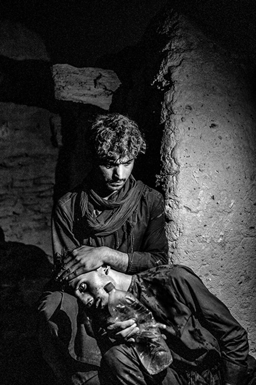 Dark body: the grim history for the best black-and-white images from around the world