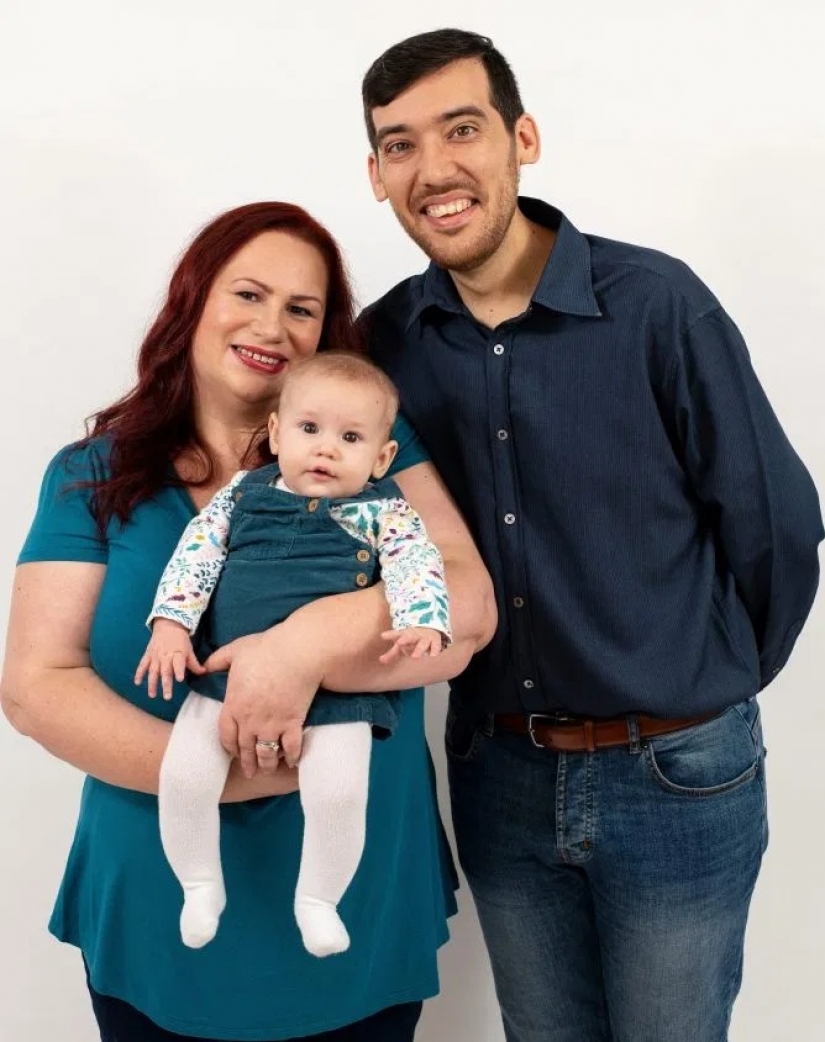 "De niños en línea": los niños que han nacido gracias a las redes sociales