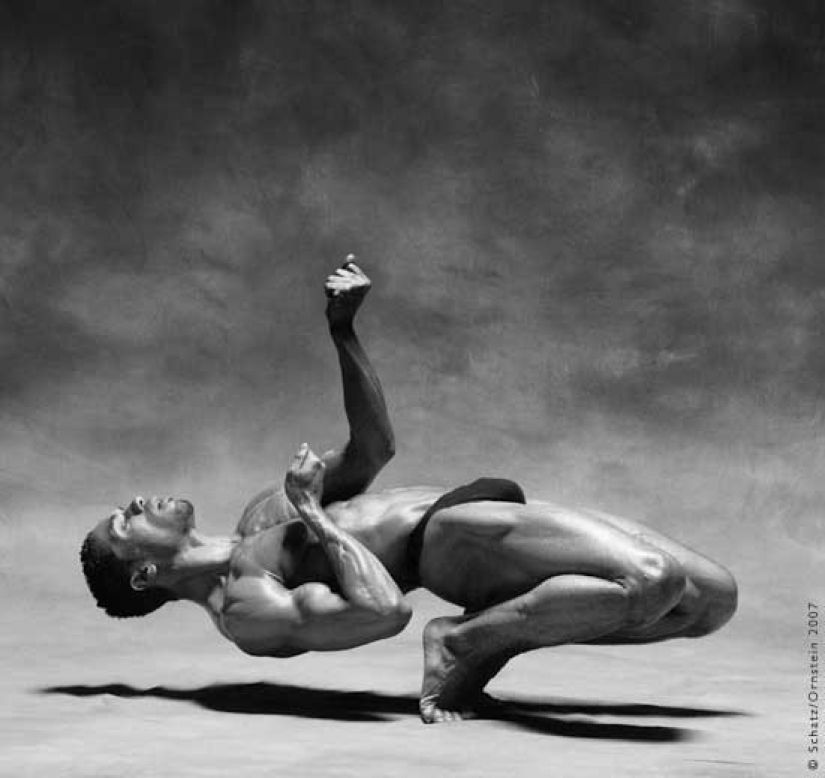 De plástico del cuerpo humano en las fotografías de Howard Schatz De plástico del cuerpo humano en las fotografías de Howard Schatz
