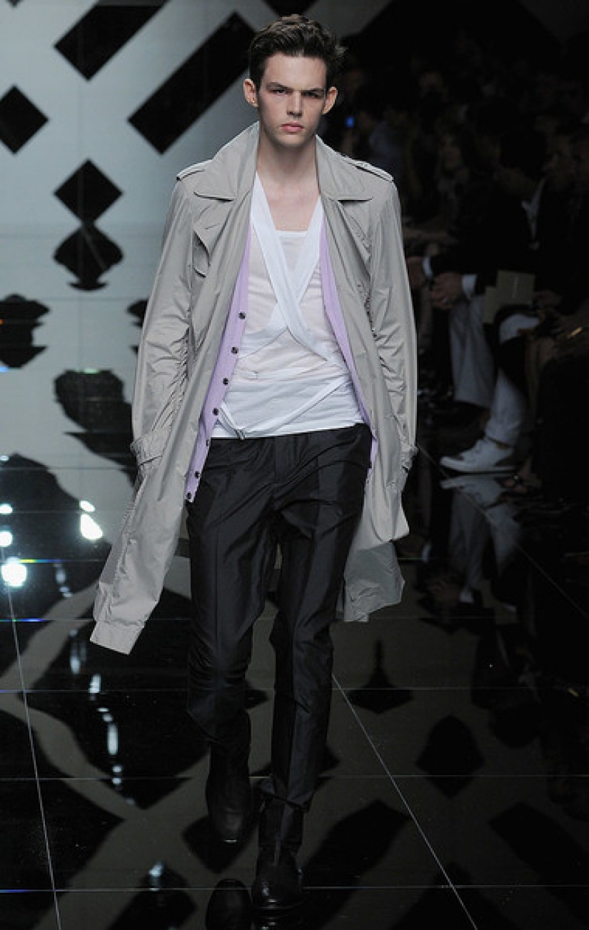 Deadly beauty: the 12 models who committed suicide