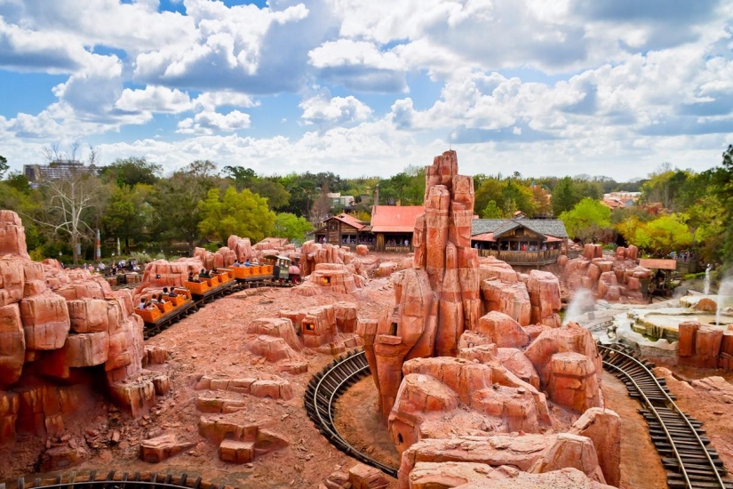 Disneyland — the magical world where adults turn into children Disneyland — the magical world where adults turn into children