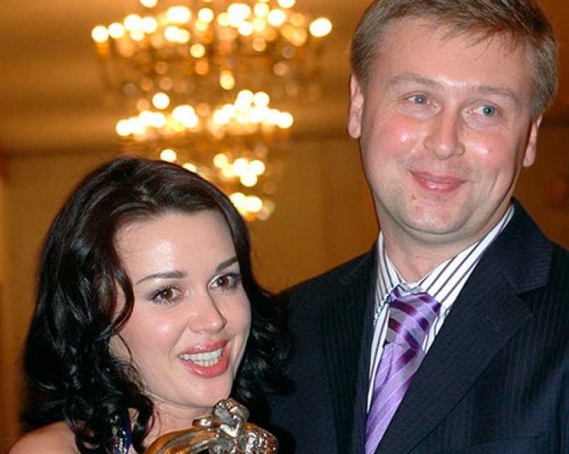 Domestic violence without boundaries: 7 celebs who hit men Domestic violence without boundaries: 7 celebs who hit men