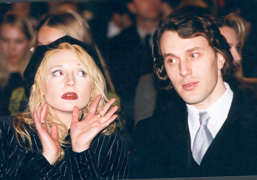 Domestic violence without boundaries: 7 celebs who hit men Domestic violence without boundaries: 7 celebs who hit men