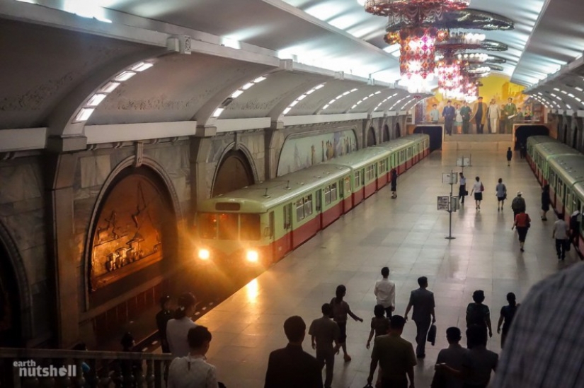 El cerrado de la estación de metro en el mundo: el metro de Pyongyang a través de los ojos de un extranjero