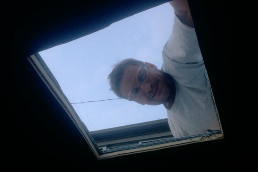 El Director se volvió una herrumbroso camioneta en un Estudio móvil y ahora está trabajando a donde quiero