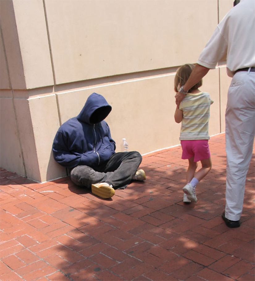 El Escocés quiere arrepentirse el ingenioso instalaciones de Mark Jenkins El Escocés quiere arrepentirse el ingenioso instalaciones de Mark Jenkins