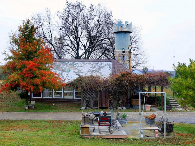 El ex subterráneo de la base de misiles se convirtió en una casa de lujo y alquiler en Airbnb