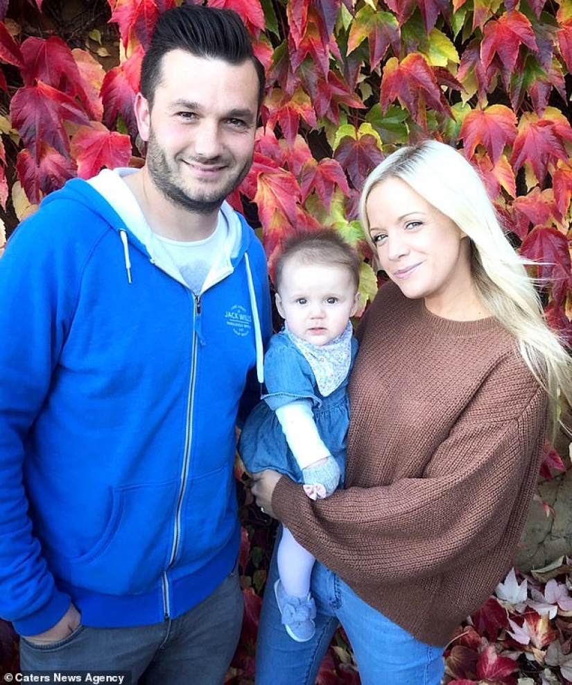 El hijo de un frasco de mayonesa y el que la pareja concibió al bebé con forma no tradicional