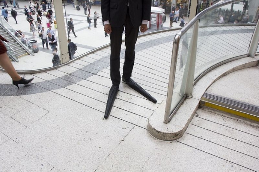 El mundo es la mayoría de los zapatos incómodos, lo que afecta su apariencia