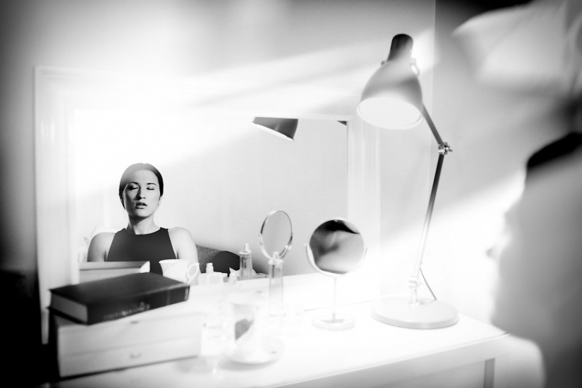 El orgasmo femenino como lo que es: la que se enfrentan las niñas en el pico de placer sexual