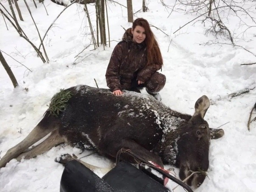 El oso se detendrá en una quema de cabaña: un cazador de Rusia indignó a los usuarios de las redes sociales