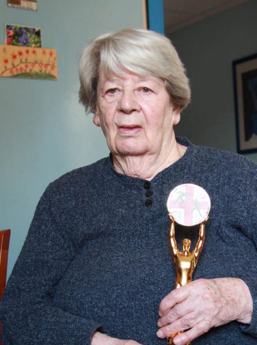 El partidistas Simon SEGUIN: como una chica en pantalones cortos, se ha convertido en un símbolo de la Resistencia