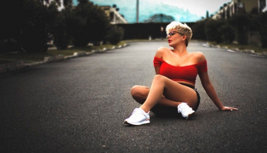 El primero en el mundo del porno de la Universidad invita a los estudiantes a estudiar El primero en el mundo del porno de la Universidad invita a los estudiantes a estudiar