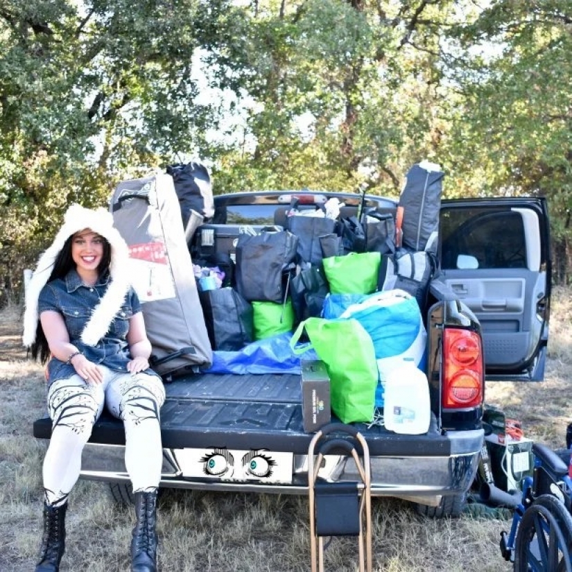 El tercero no es superfluo: la pareja aseguran que el sexo muñeca se había salvado su matrimonio polígamo